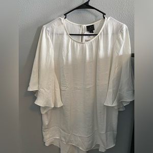 Beautiful, Relaxed and Flowy White Blouse.